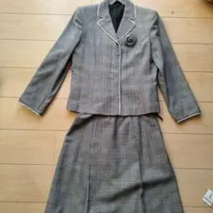 グレー系チェック スカートセットアップ　SIZE　9号　入学式　卒業式