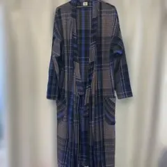 博　TUTAEE チェックガウンコート