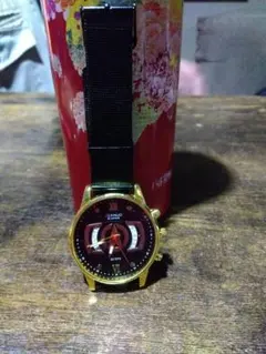 アナログクォーツ腕時計 黒と金