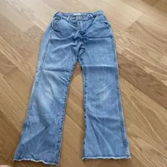 Discoat デニムパンツ ジーンズ ライトブルー サッカースリット入りのサムネイル