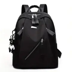 ブラックナイロンリュック　可愛い　お洒落　個性的　カジュアル　新品　未使用