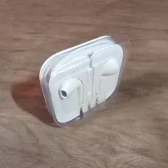 Apple iPhone 純正品イヤホン EarPods（3.5 mmプラグ）