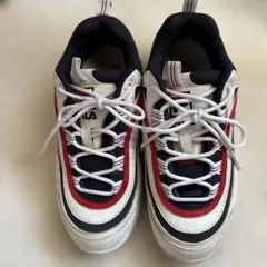 FILA ローカットスニーカー23.5cmのサムネイル
