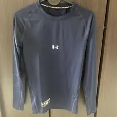 Under Armour ネイビー 長袖アンダーシャツ SM