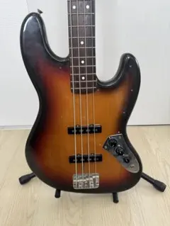 Fender Japan Jazz Bass Lシリアルのサムネイル