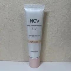 NOV ベースコントロールスムース UV ライトベージュ 化粧下地のサムネイル
