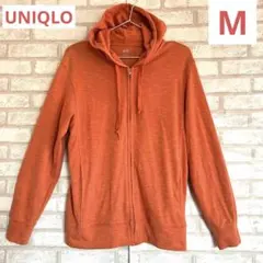 オレンジ パーカー