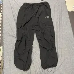 ナイロンカーゴワイドパンツ