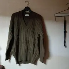 黄土色Vネック ケーブルニット K-OS-7733　少し厚手