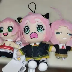スパイファミリー　アーニャ　マスコットぬいぐるみ