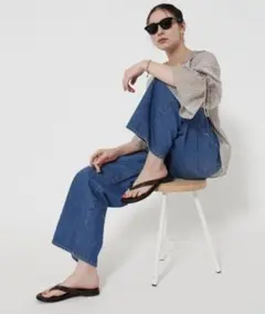 新品　BEAUTY&YOUTH プク トングサンダル　BEAMS　ZARAのサムネイル