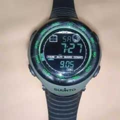SUUNTO VECTOR HR　カーキ　腕時計
