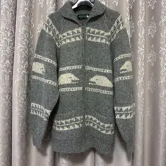 カウチンセーター