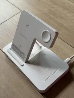 ワイヤレス充電スタンド ホワイト