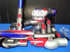 状態良好♥Dyson❗V8シリーズ SV-25 コードレスクリーナー①のサムネイル