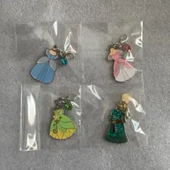 ディズニープリンセス シークレットチャーム ドレス 4個セット②