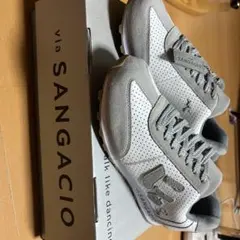 再値下げ[新品]Via SANGACIO ヴィア　サンガチオ　にゅーずのサムネイル