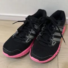 ランニングシューズ 24
