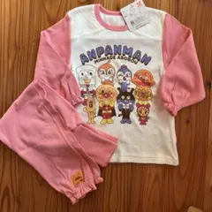 新品　タグ付き　アンパンマン 長袖　パジャマ 100㎝　ピンク