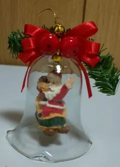 サンタクロースのベル型オーナメント