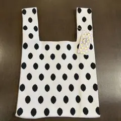 【新品•タグ付き】ニットバッグ（トートバッグ） /白黒ドット柄 /D.KERRY
