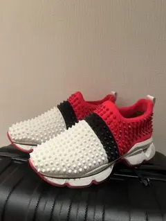 Christian Louboutin スパイク スニーカーのサムネイル