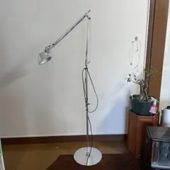 Artemide Tolomeo terra フロアスタンドのサムネイル