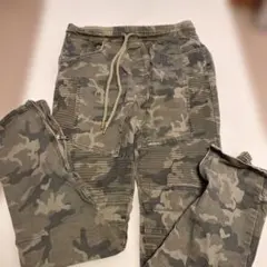 FOREVER 21 カモフラージュカーゴパンツ Sサイズ
