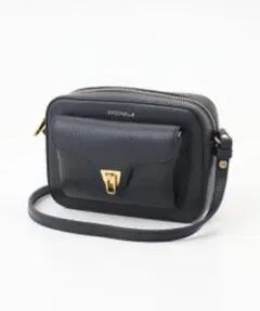 COCCINELLE ブラックレザーショルダーバッグ