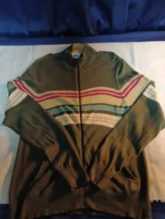 C*n様 ティンバーランド　オリーブグリーン ストライプ ジップアップ ニット