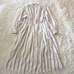 美品　TOMORROWLAND 　シルク混　ストライプロングワンピース