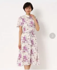 定価22000円未使用 ローラアシュレイ アランデル柄 サイズ40 タグ付き