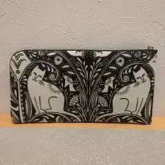 猫と鳥のモチーフ 長財布