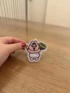 おぱんちゅうさぎ　ピンバッチ