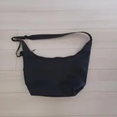 革 ショルダーバッグ