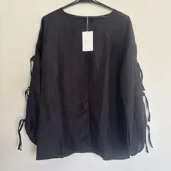 90. 新品　feepur ブラウス　長袖シャツ 袖リボン付き