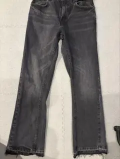 ZARA フレアフィット デニムパンツ