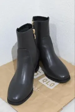 Item thumbnail for item 3c48ce5d-98ee-4d06-86b8-35bdace12117