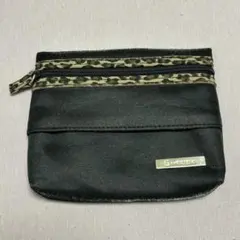 B. by KRIZIA ブラックポーチ レオパード柄