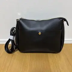 【新品未使用】夜中限定価格‼️ショルダーバッグ　ブラック　ゴールド