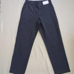 未使用　UNIQLO　ユニクロ　ウルトラストレッチアクティブテーパードパンツ　S