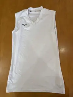 ホワイト ノースリーブ Vネック インナーウェア