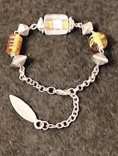 Item thumbnail for item 628e9d66-8e54-46ba-8b53-d0882758f56c