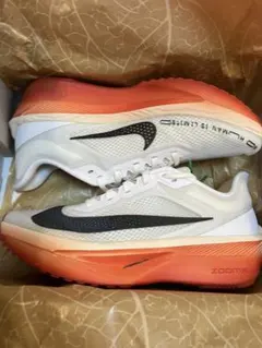 新品 ナイキ ズームフライ6 キプチョゲモデル26.0cm