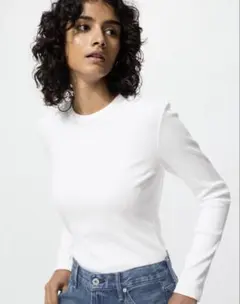 UNIQLOソフトリブクルーネックTシャツ　Ｌサイズ