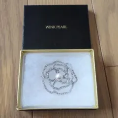 WINK PEARL バラモチーフ ブローチ