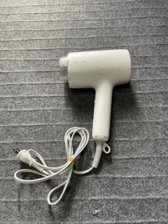 Item thumbnail for item 1fb1b3d9-1e19-4b34-a1db-1fe118e60909