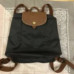 ロンシャン　黒　リュック