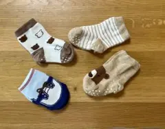 ベビー靴下 4足セット(ユニクロ&赤ちゃんの城)