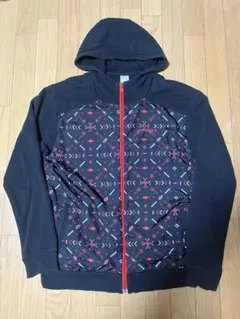 adidas NEO フード付きパーカー 黒/赤 幾何学模様